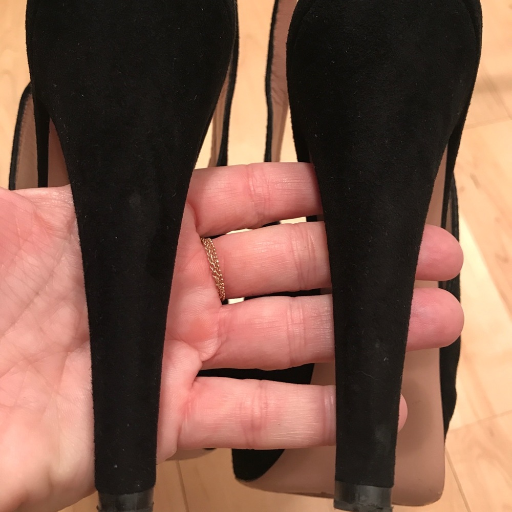 Authentic Prada suede high heels gently worn - Picture 6 of 8